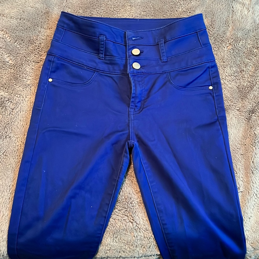 High waisted pants